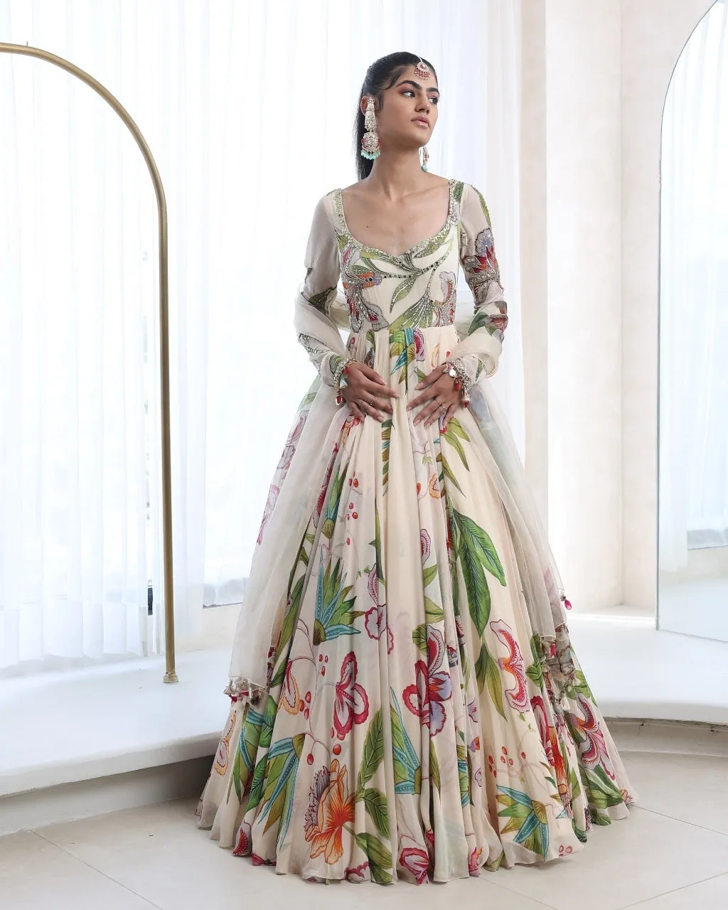 Anika Anarkali Set