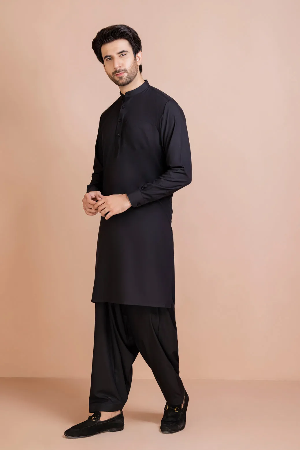 BLACK-BLENDED-SHALWAR SUIT (GSBB22-001)