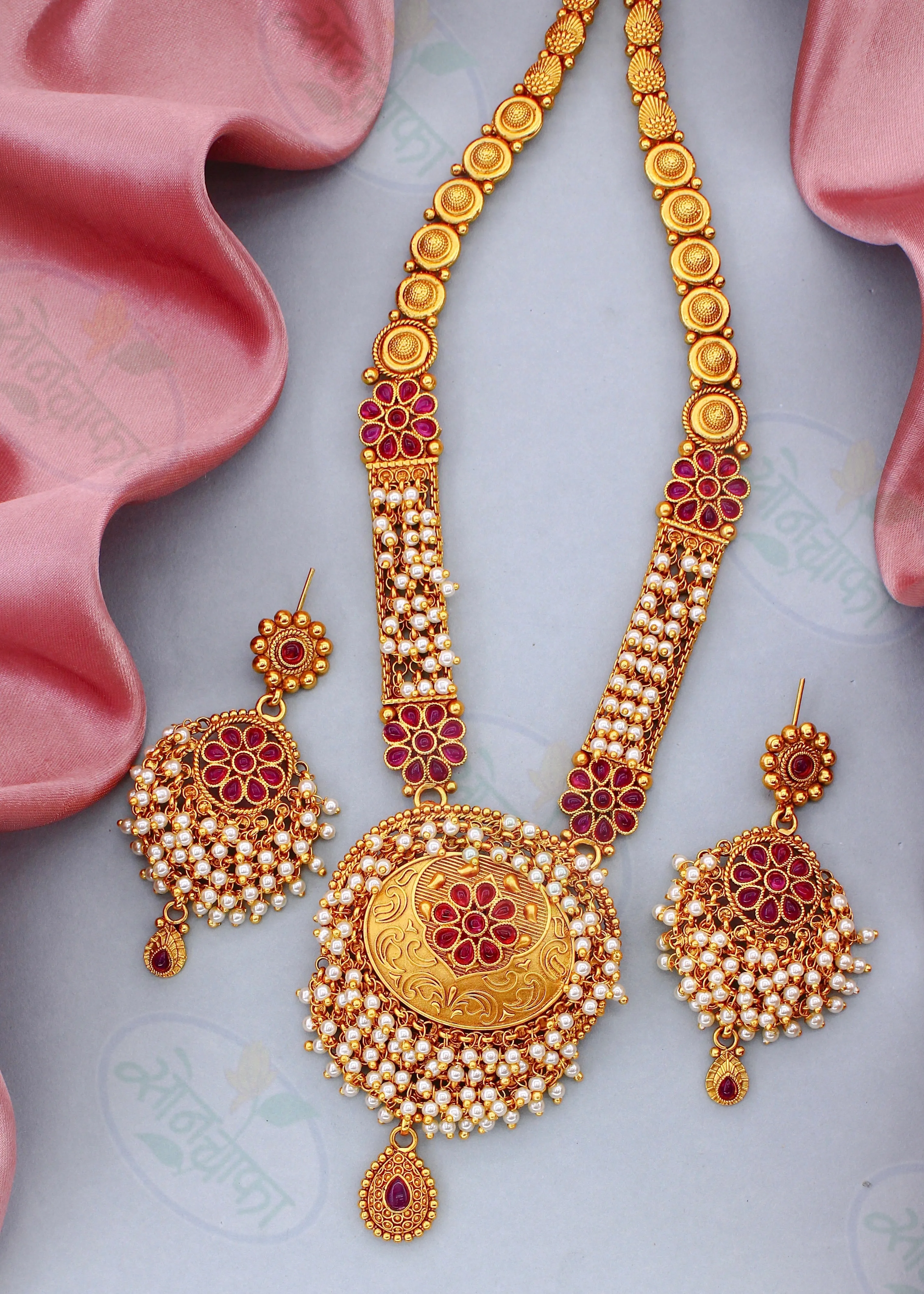 CHIC & FANCY FLORET NECKLACE