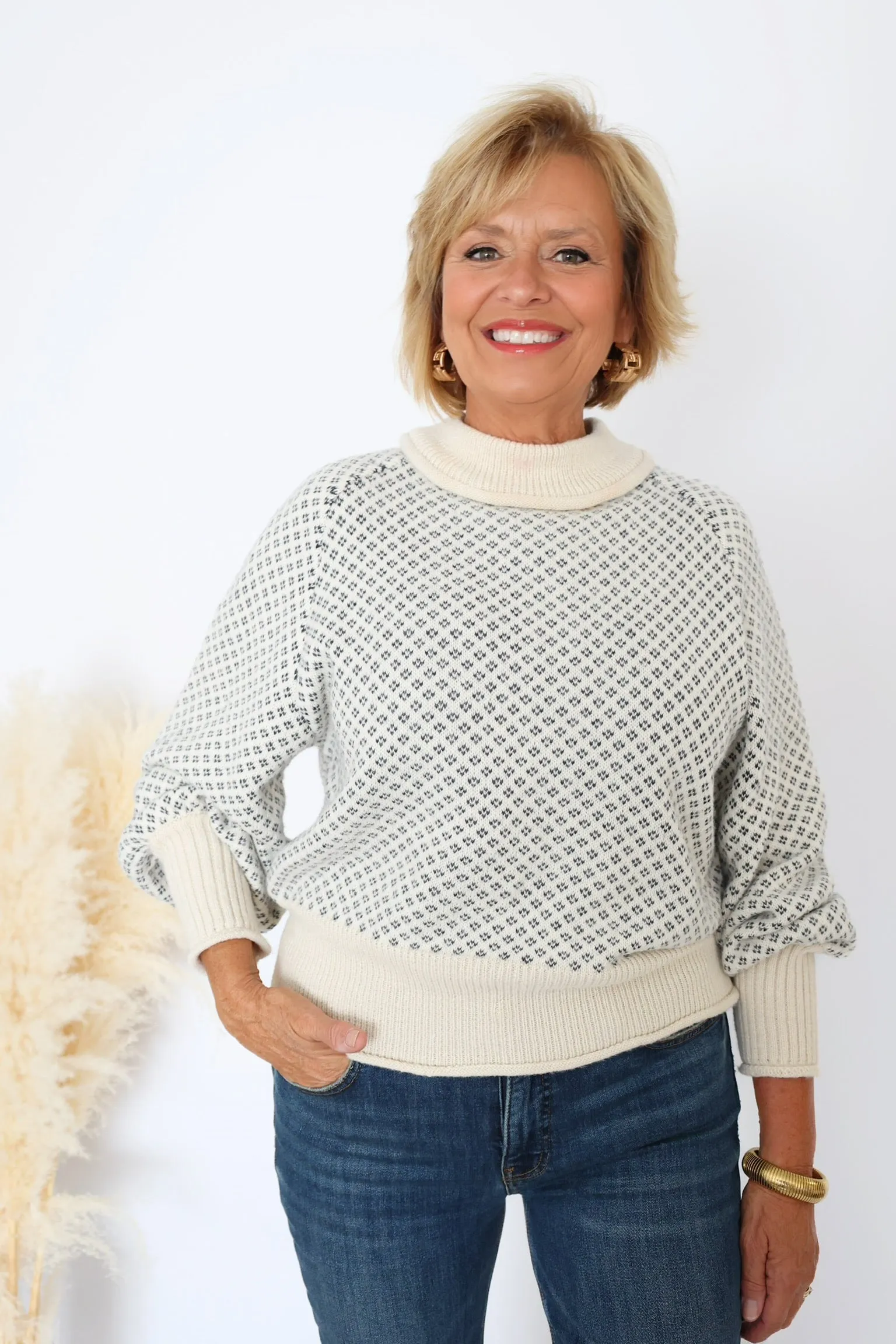 Maggie Sweater- White