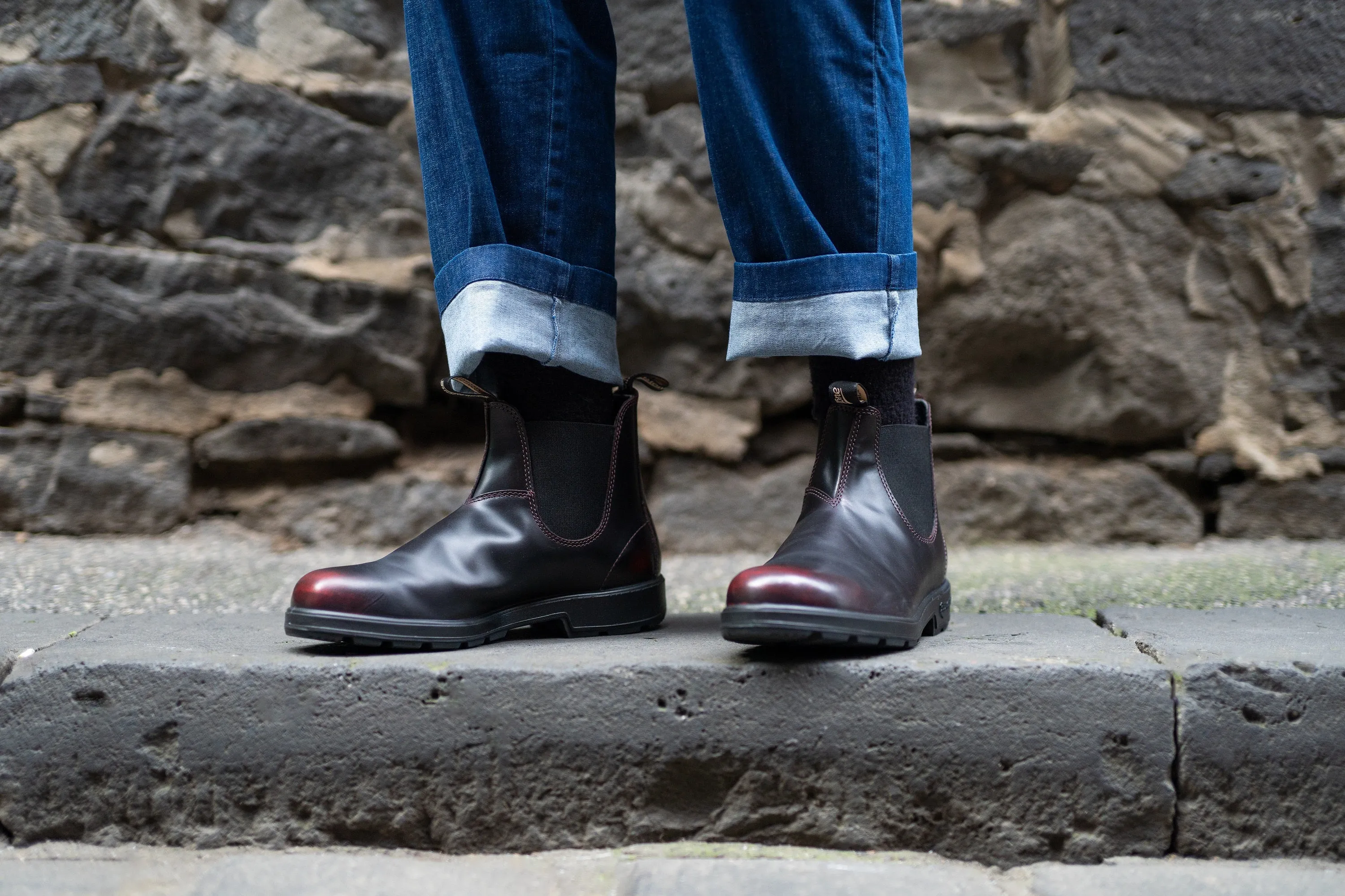 *NEW* Blundstone #2412 - The Original Boot (Bordeaux Brush Off)