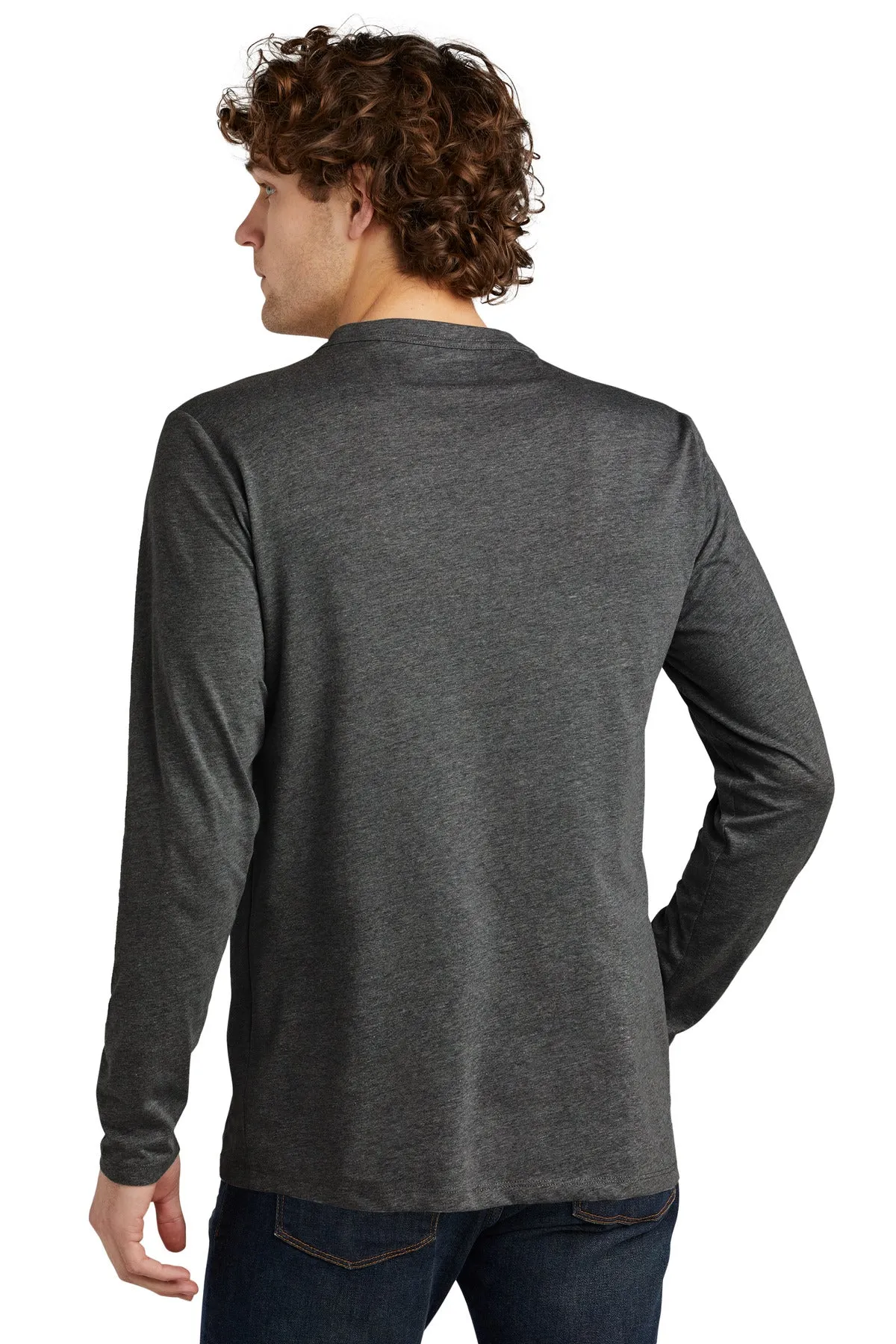 New Era Heritage Blend Long Sleeve Crew Tee. NEA102
