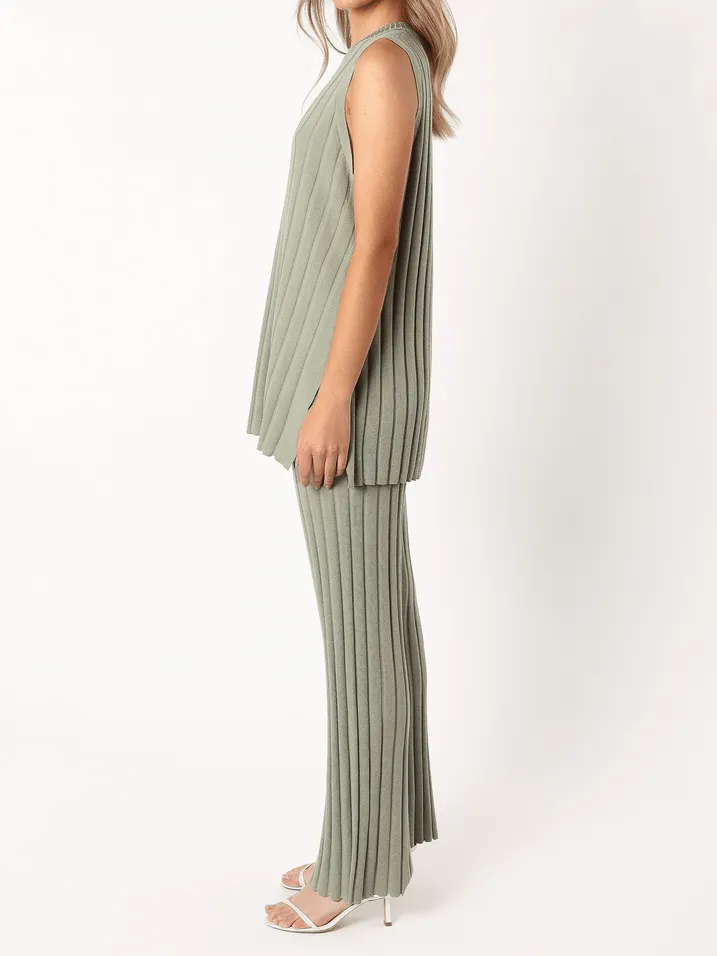 Sleeveless Ribbed Knit Set