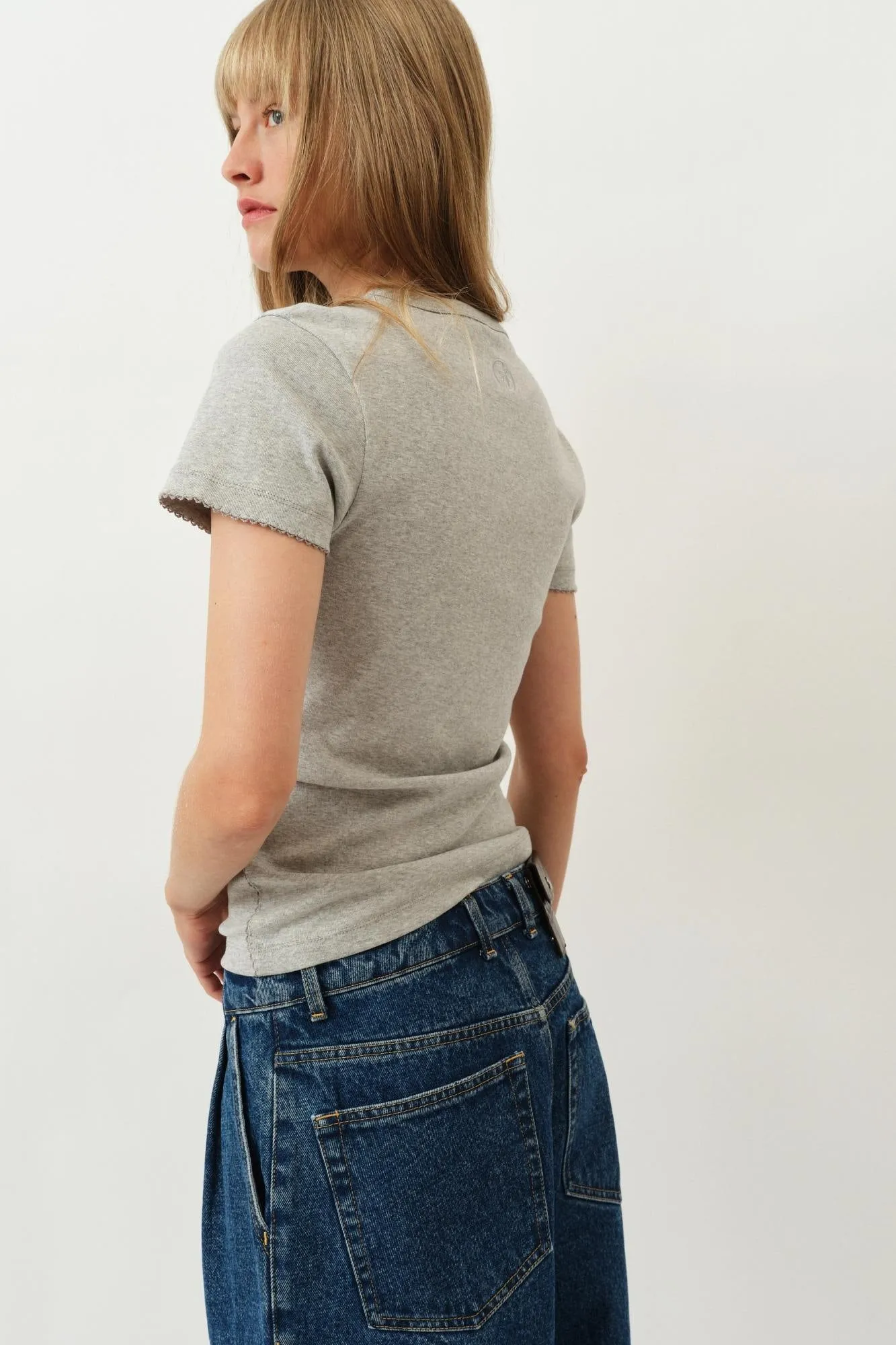 Uma T-Shirt — Grey Melange
